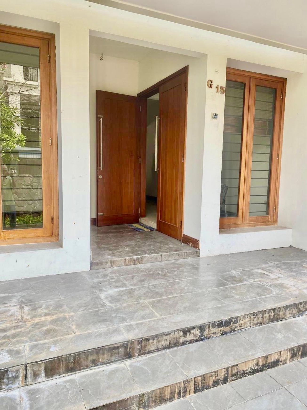 Rumah Bagus Di Jl Cempaka Lestari, Komp Lebak Lestari Indah Lebak Bulus