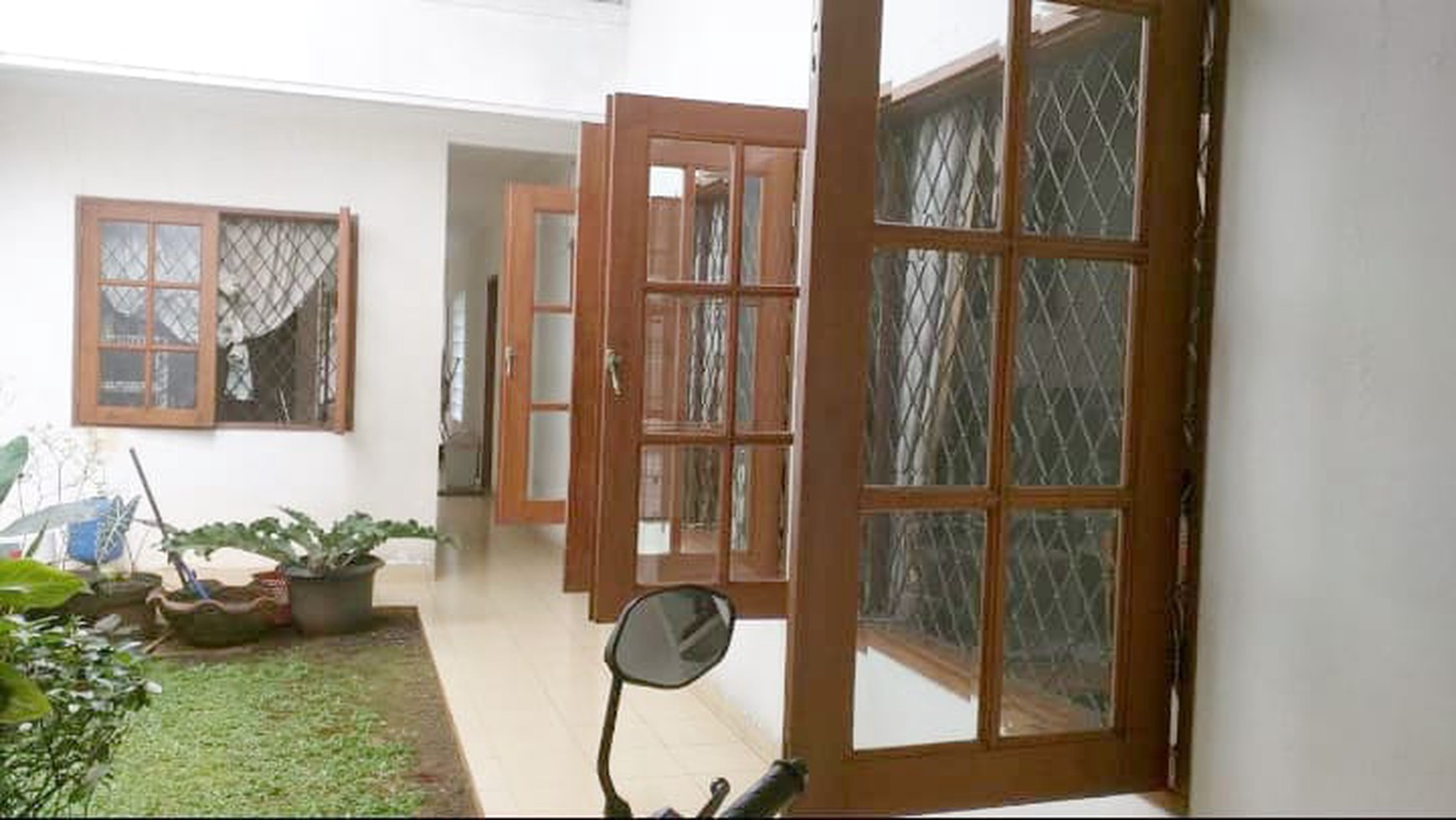 Rumah Bagus Di Jl Lebak Bulus Jakarta Selatan