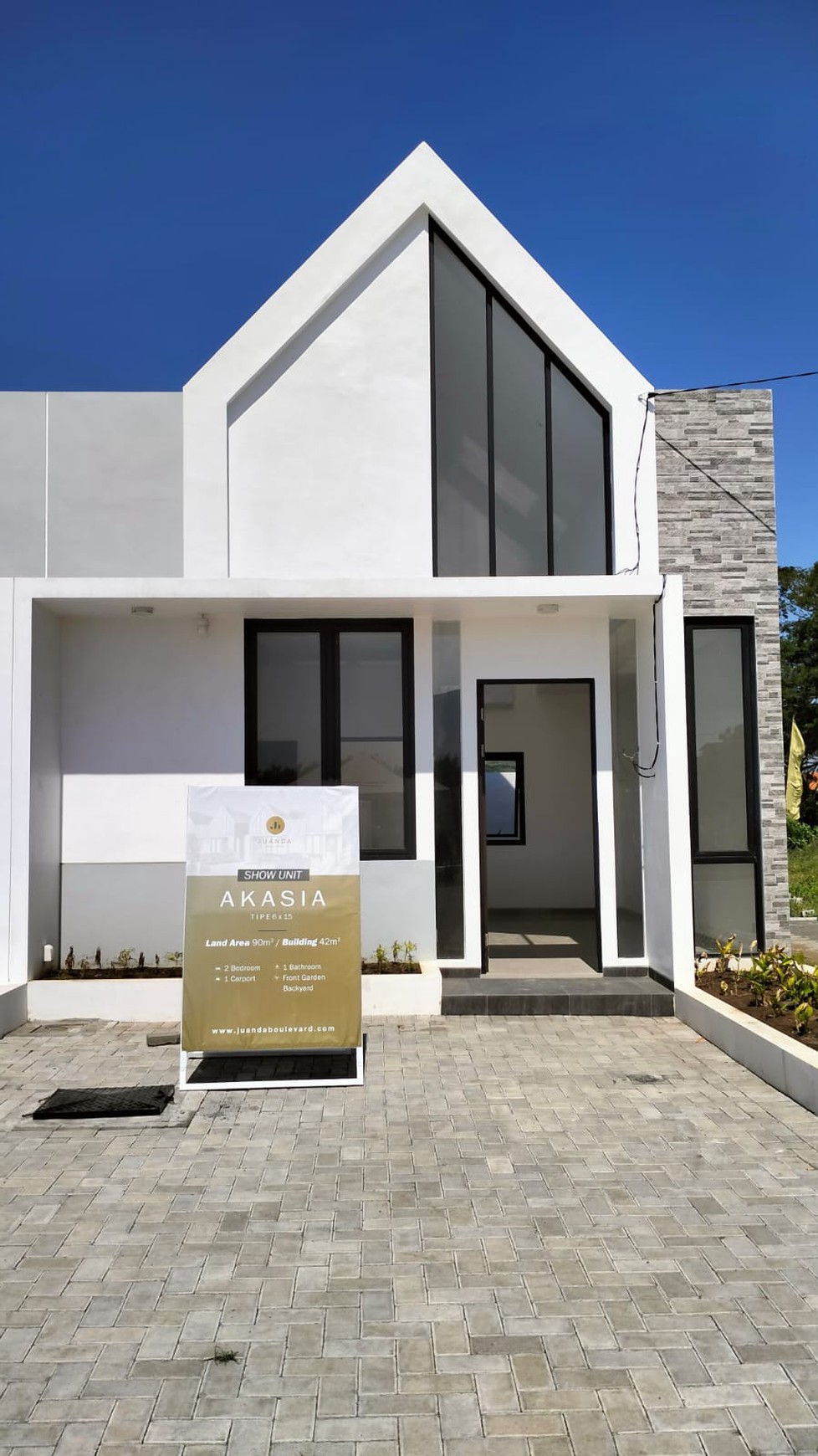 Rumah Modern Dijual Murah Darmasi Buduran Sidoarjo 