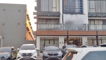 Ruko 3 Lantai Brand New di Hampton Promenade Gading Serpong