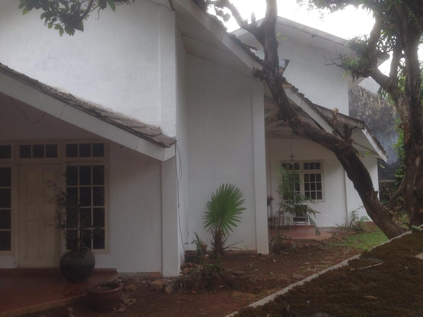 Rumah Bagus Di Jl Taman Lebak Bulus Jakarta Selatan