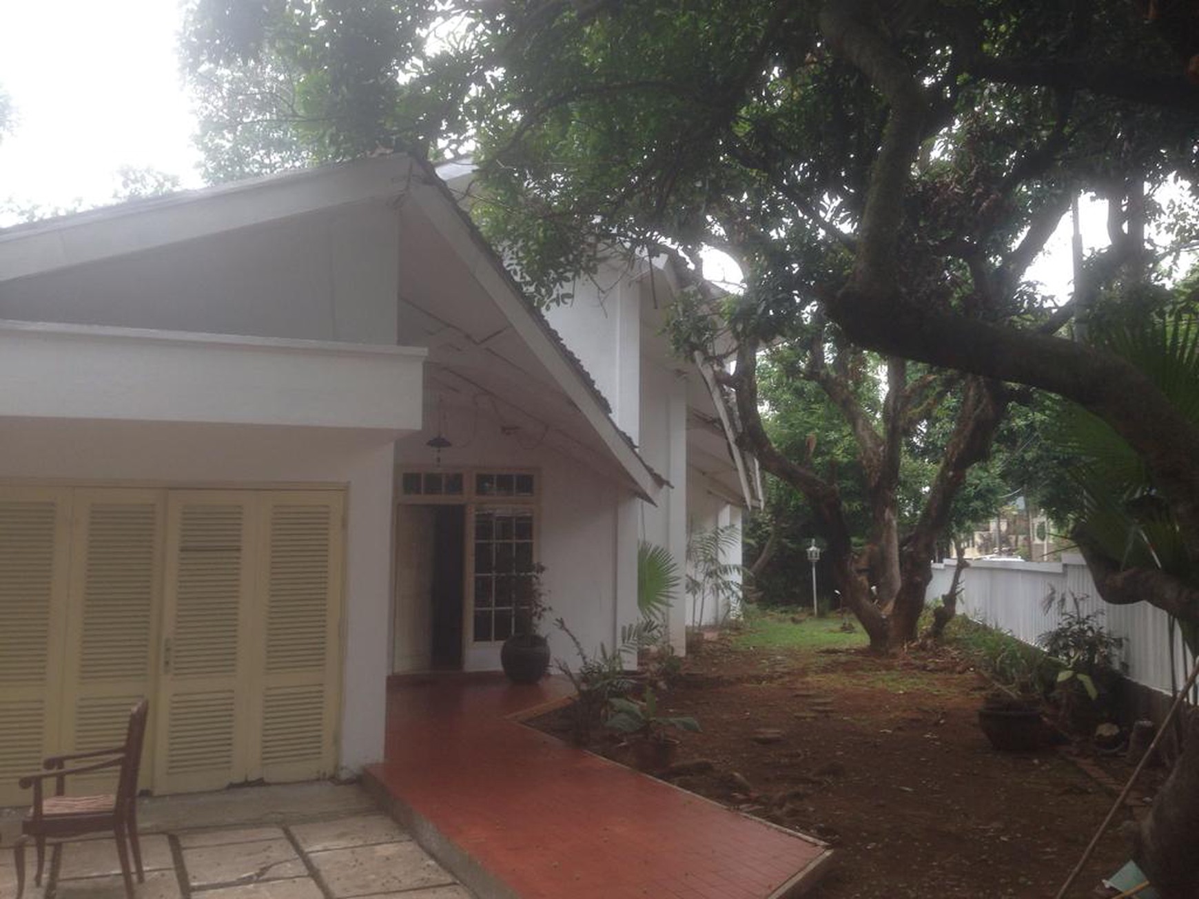 Rumah Bagus Di Jl Taman Lebak Bulus Jakarta Selatan