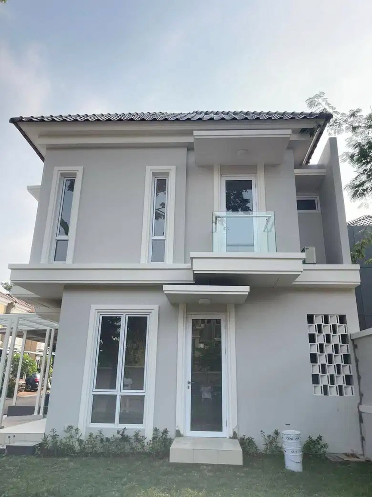 Rumah Posisi Hook di Karelia Village Gading Serpong