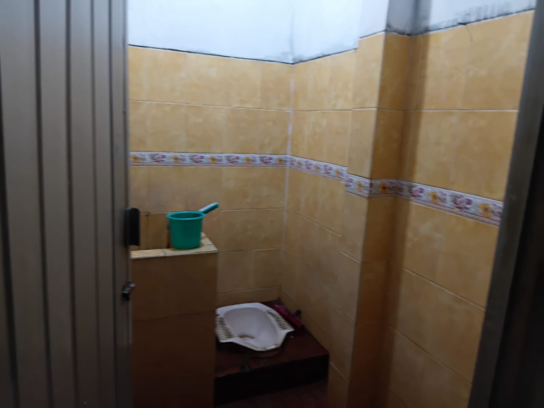 Rumah 2 lantai siap huni di perumahan bumi Mutiara Bojong Kulur Bekasi