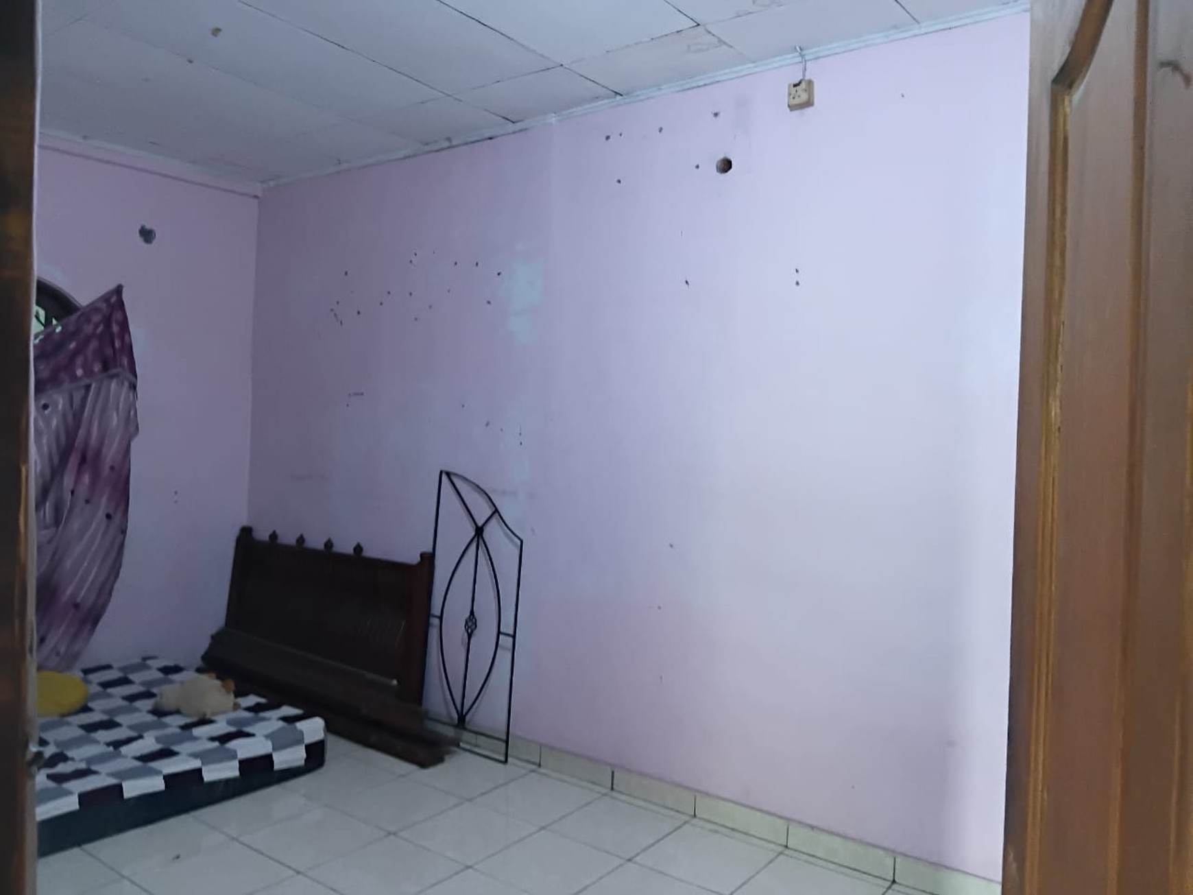 Rumah 2 lantai siap huni di perumahan bumi Mutiara Bojong Kulur Bekasi