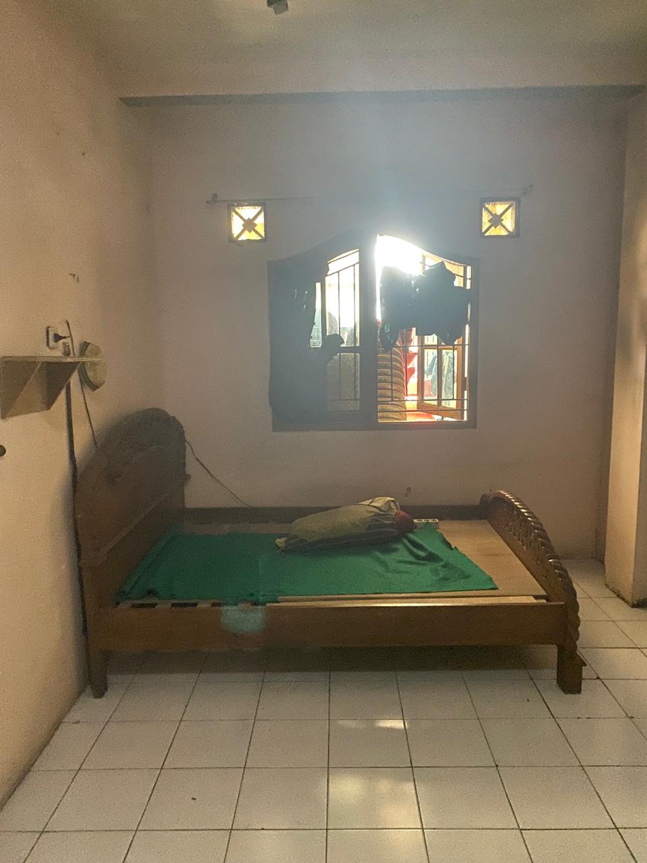 Rumah 2 lantai siap huni di perumahan bumi Mutiara Bojong Kulur Bekasi