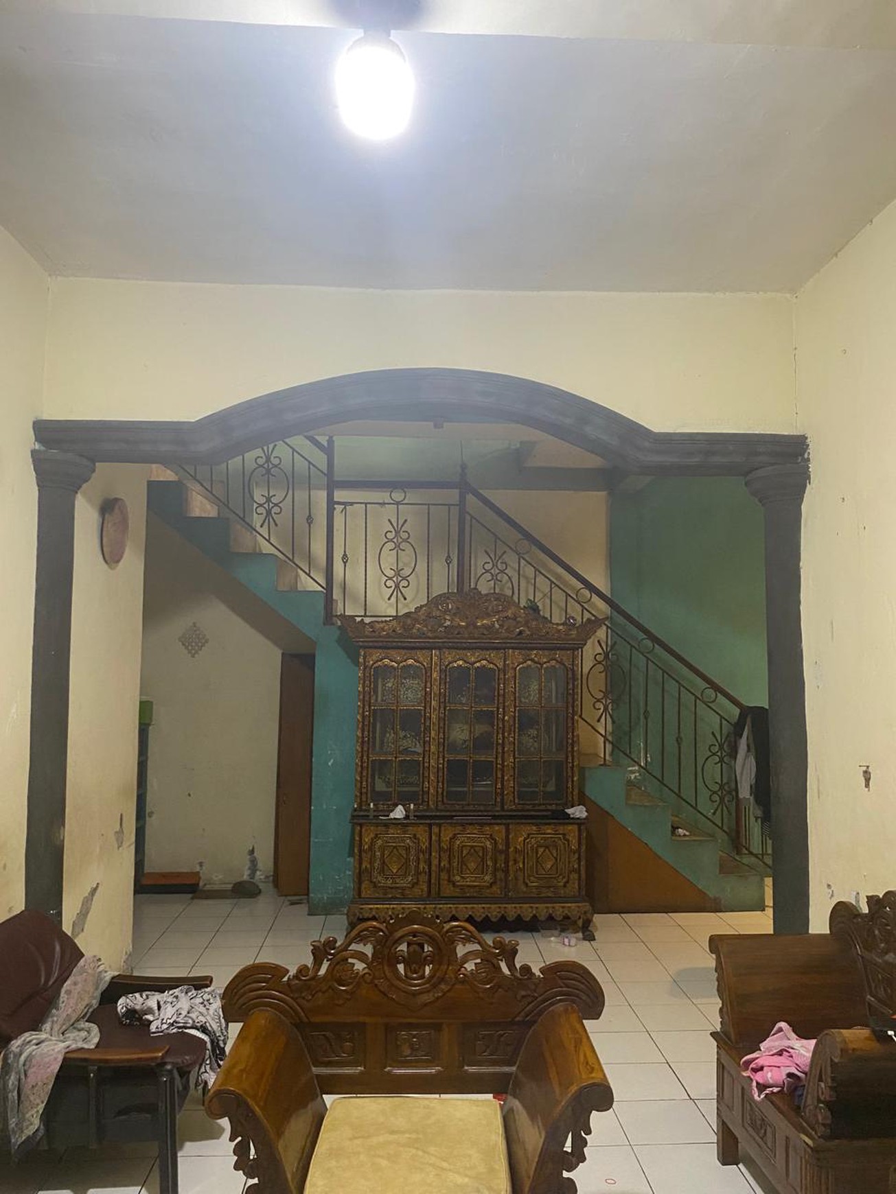 Rumah 2 lantai siap huni di perumahan bumi Mutiara Bojong Kulur Bekasi