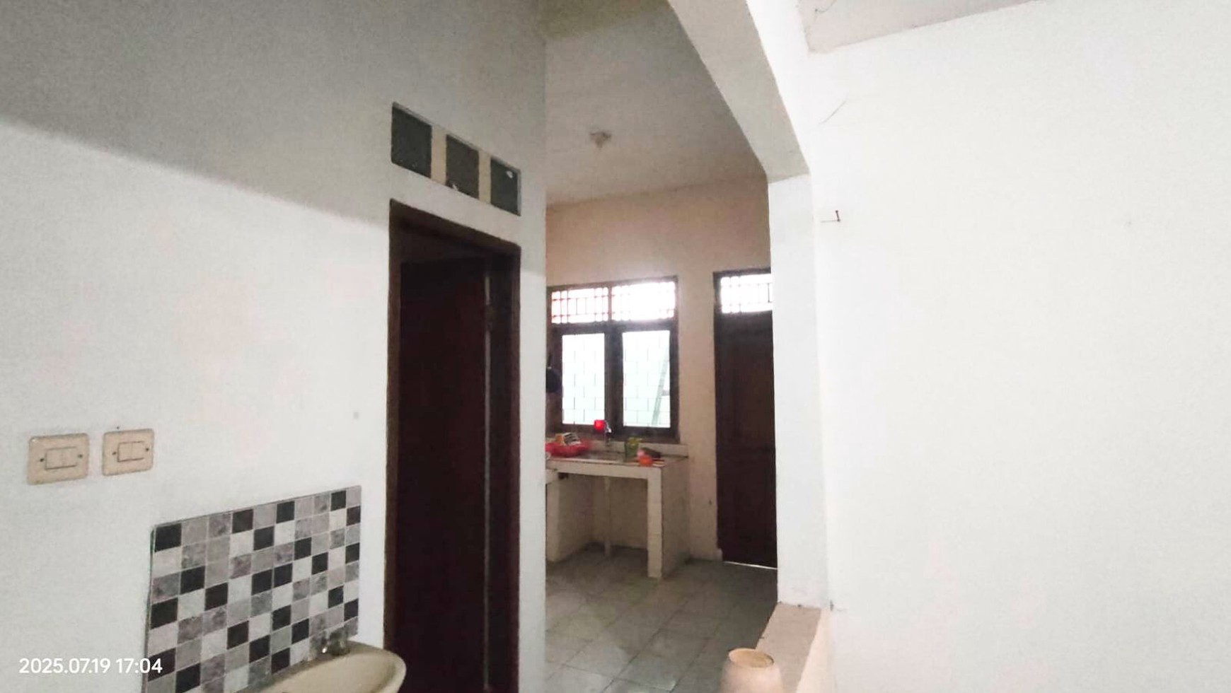 Rumah di Komplek Perumahan Pondok Tirta Depok