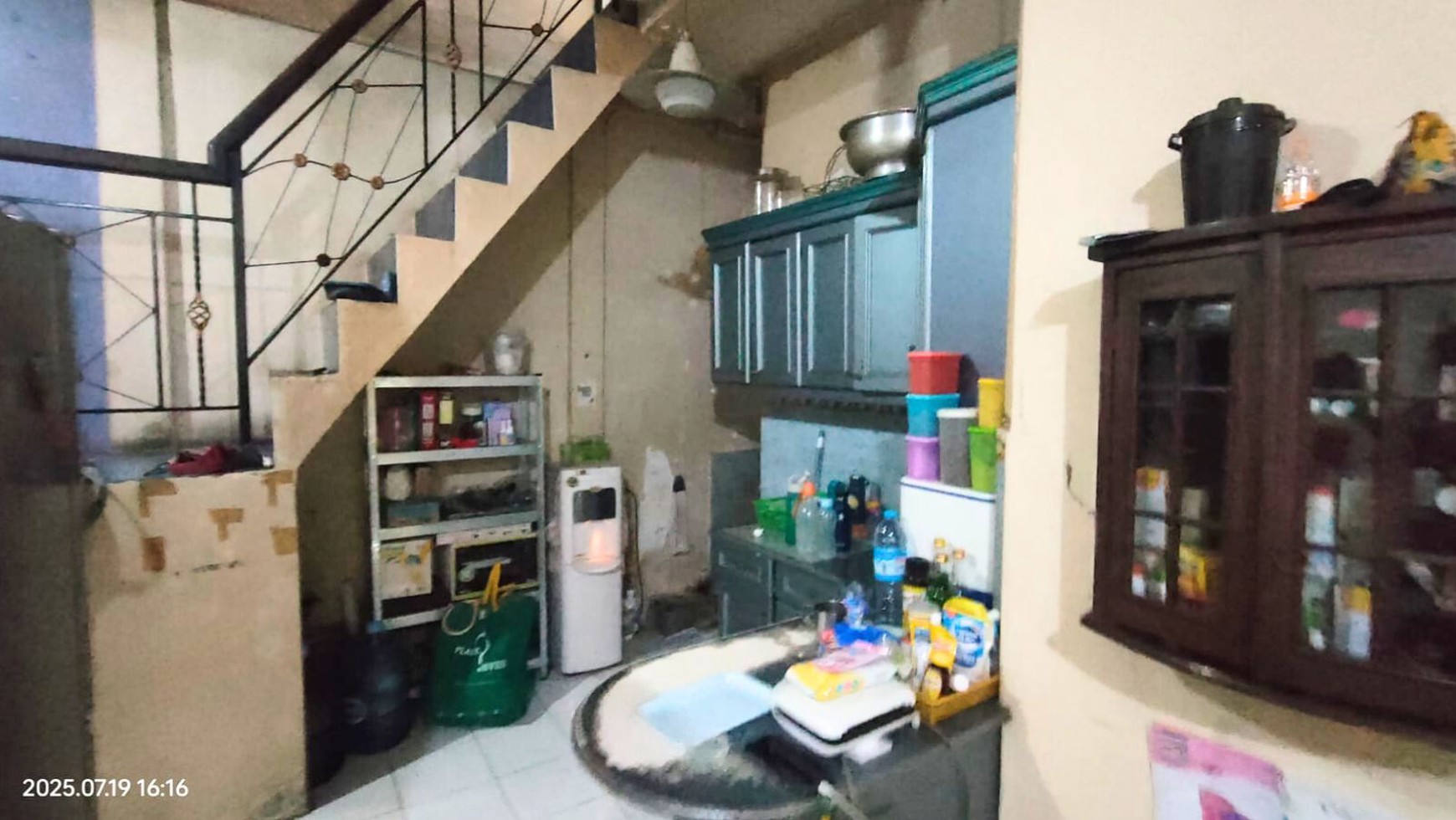 Rumah di Daerah Komplek Jatijajar Depok