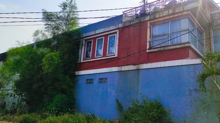 Dijual Rumah Asri Nuansa Villa  View Perkebunan Buah Naga dekat Kota Wisata Cibubur 