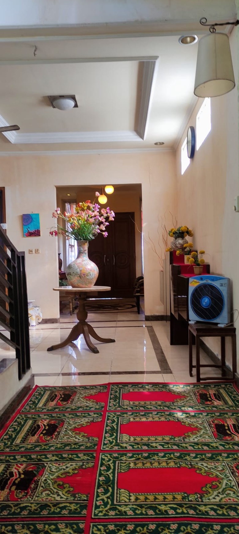Dijual Rumah Asri Nuansa Villa  View Kebun Buah Naga, Dekat Kota Wisata Cibubur