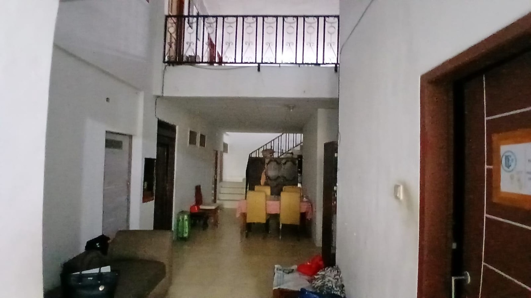 Di jual Rumah di Jl. Ciomas Kby Baru - Jaksel