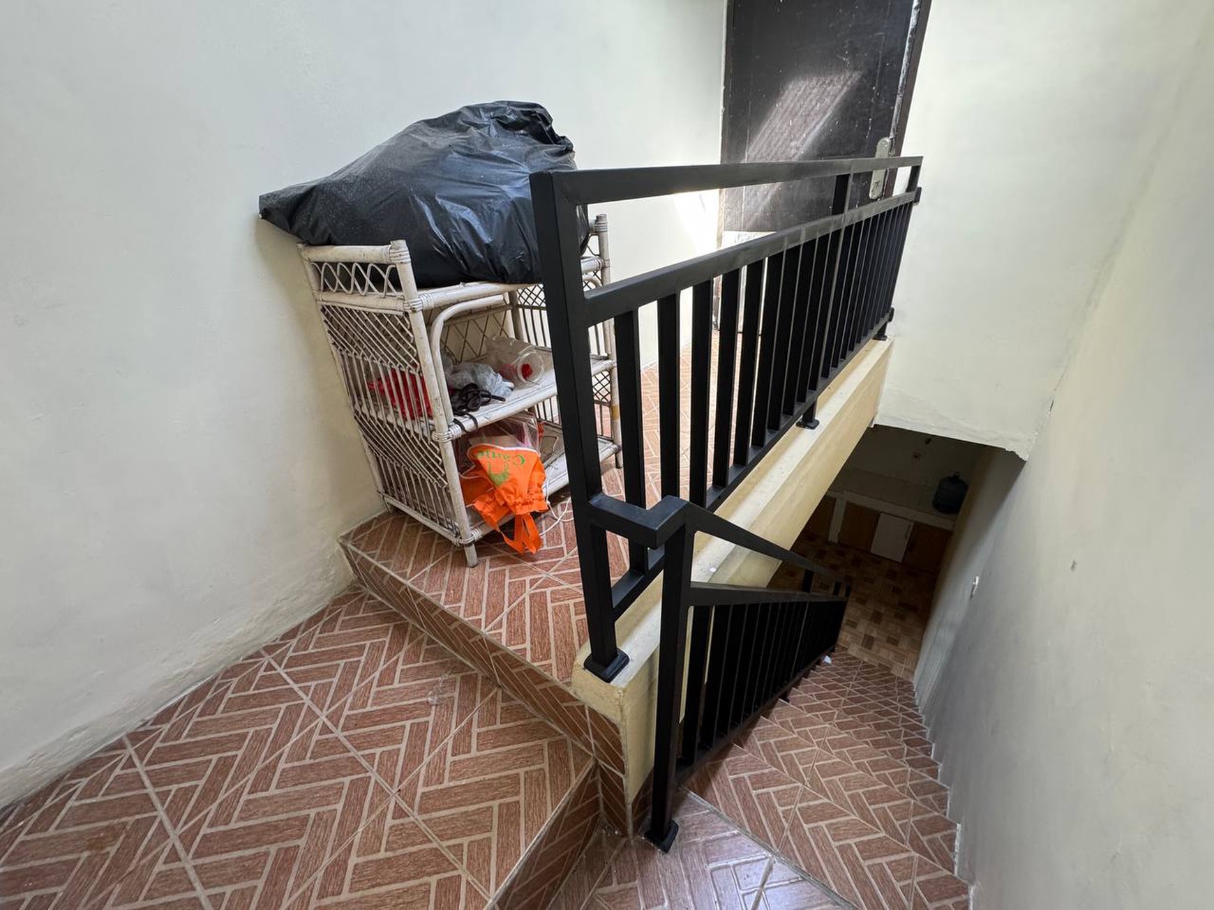 Sawangan muchtar taman melati rumah 1 lantai terawat siap huni