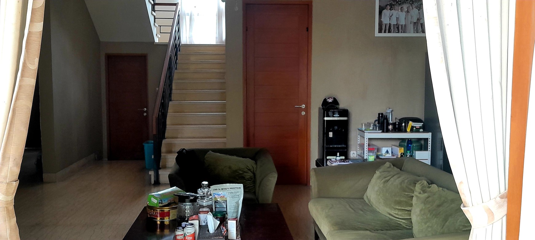 Rumah Modern 2 Lantai di Kebagusan Teras Depan Belakang