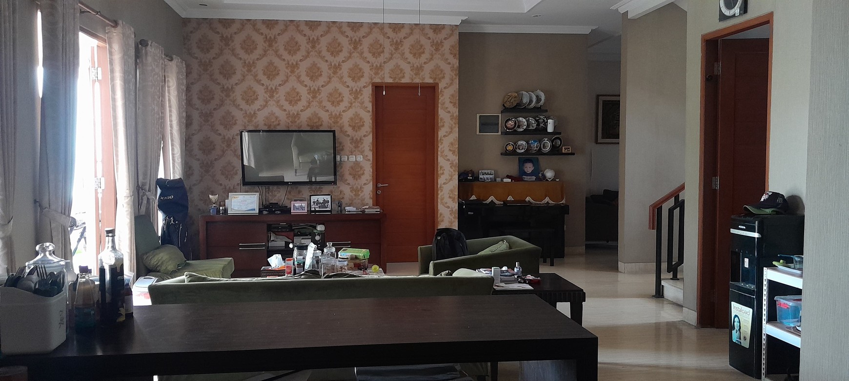 Rumah Modern 2 Lantai di Kebagusan Teras Depan Belakang