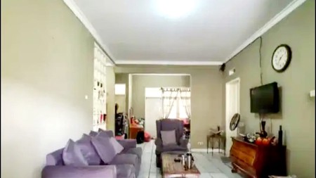 Rumah Minimalis 1 Lantai Ada Taman Belakang di Bsd 