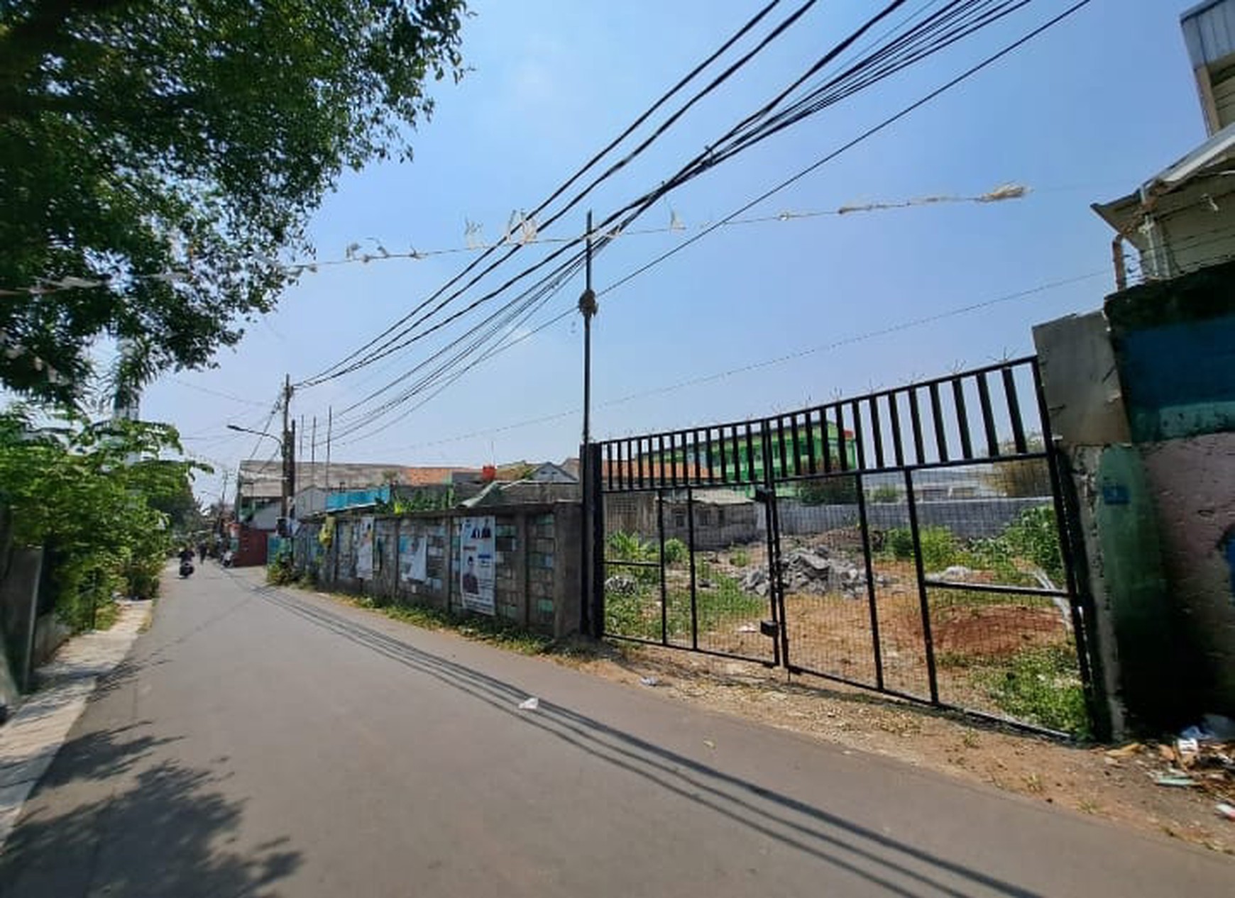 Tanah Pinggir Jalan di Ciputat Cocok Untuk Cluster atau Komersil 