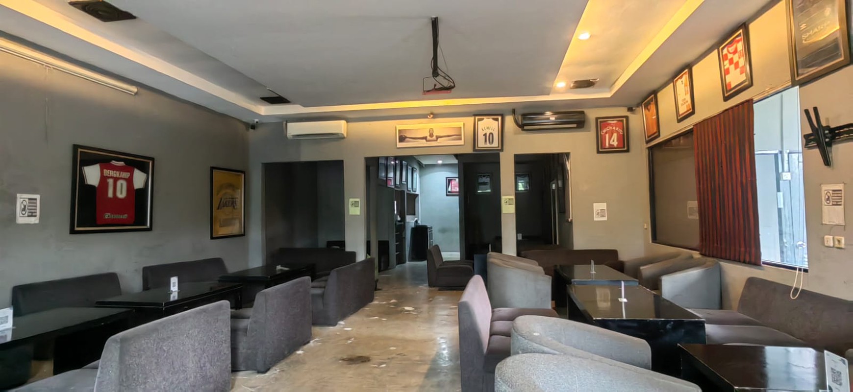 Di jual Showroom/Bengkel di Jl. Setiabudi - Jaksel