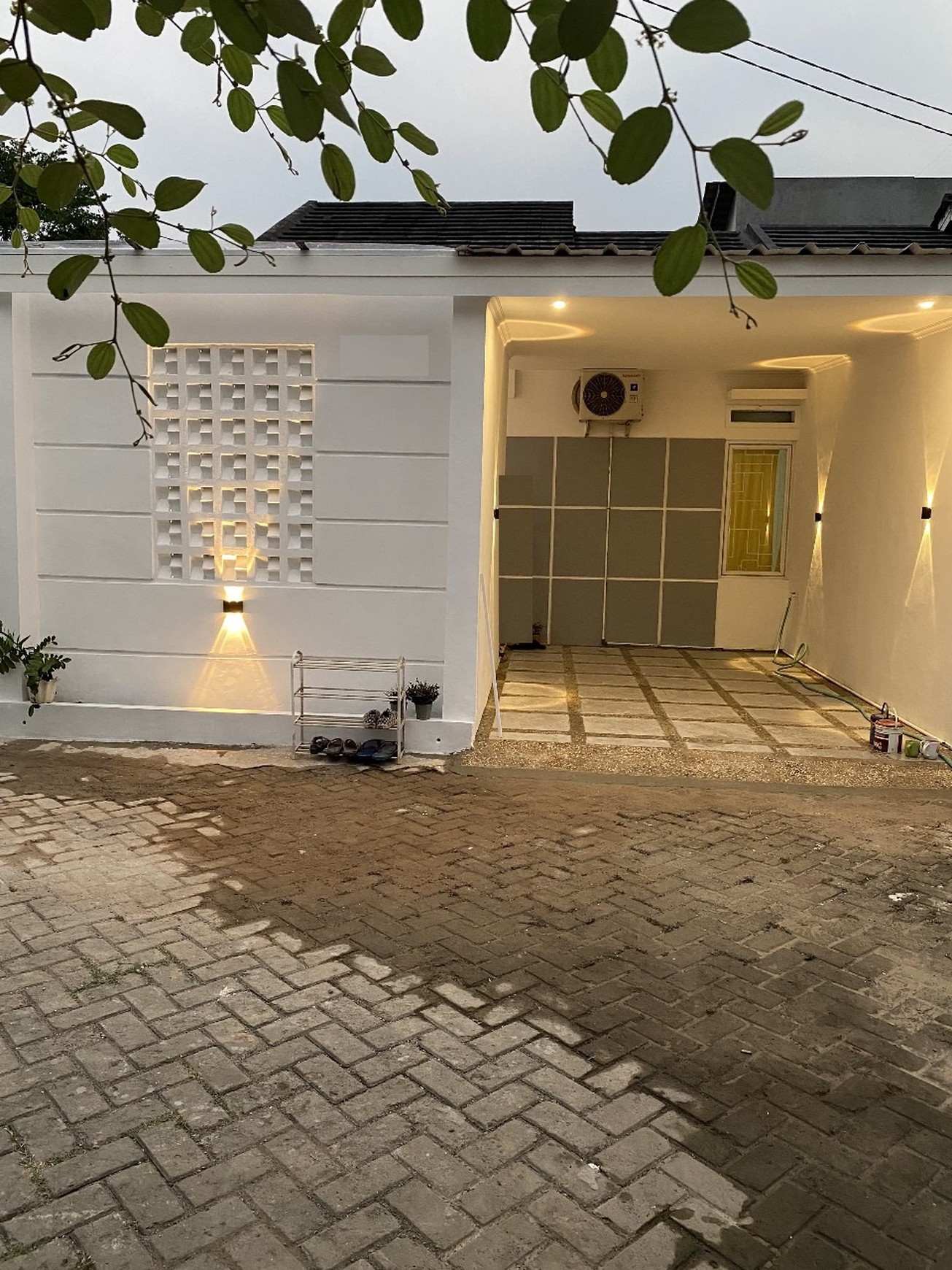 Rumah Cantik dan Murah 1 Lantai di Griya Rajawali Bintaro, Sawah Baru, Ciputat, Tangerang Selatan