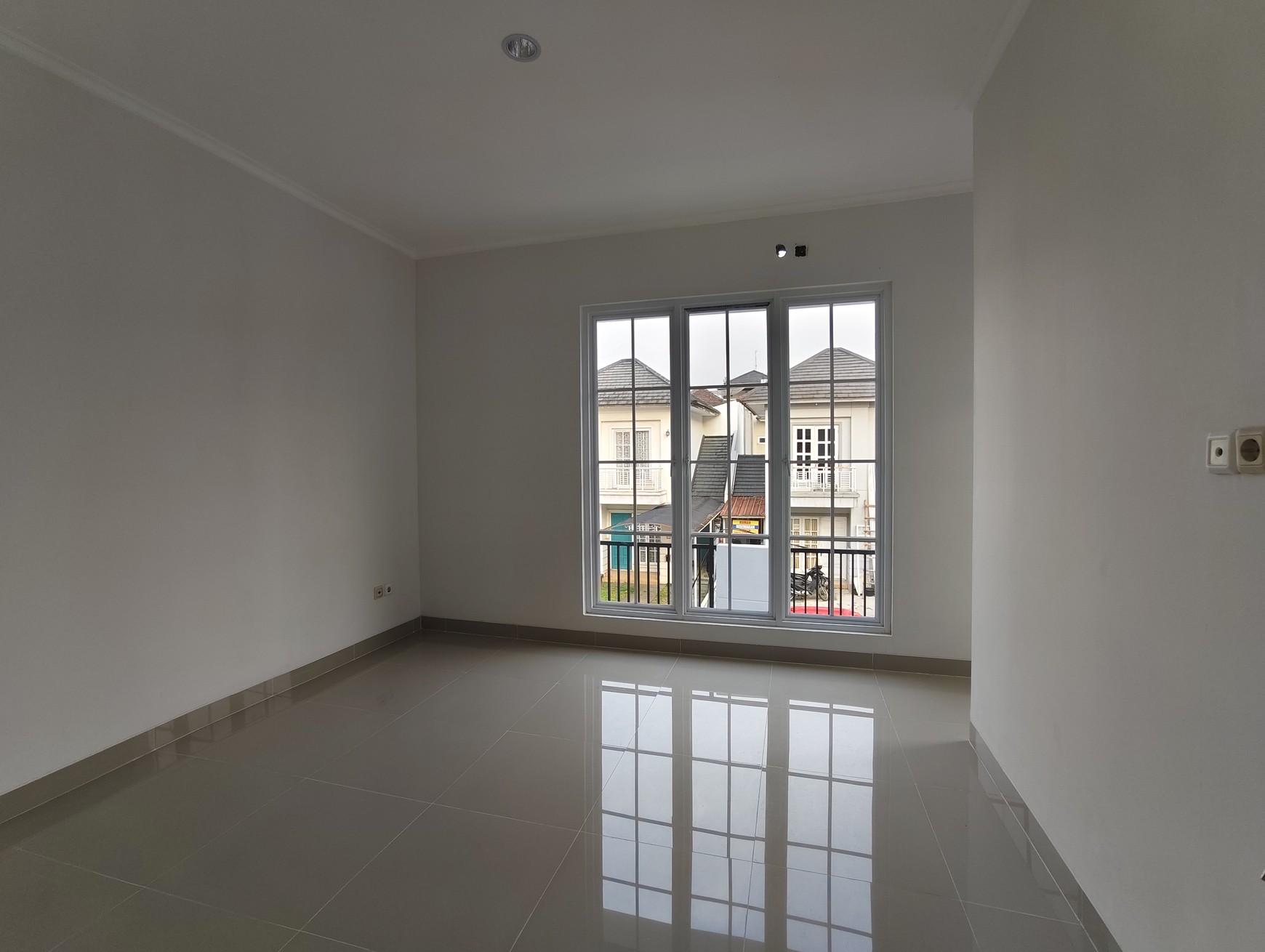 Rumah Siap Huni Kota Wisata