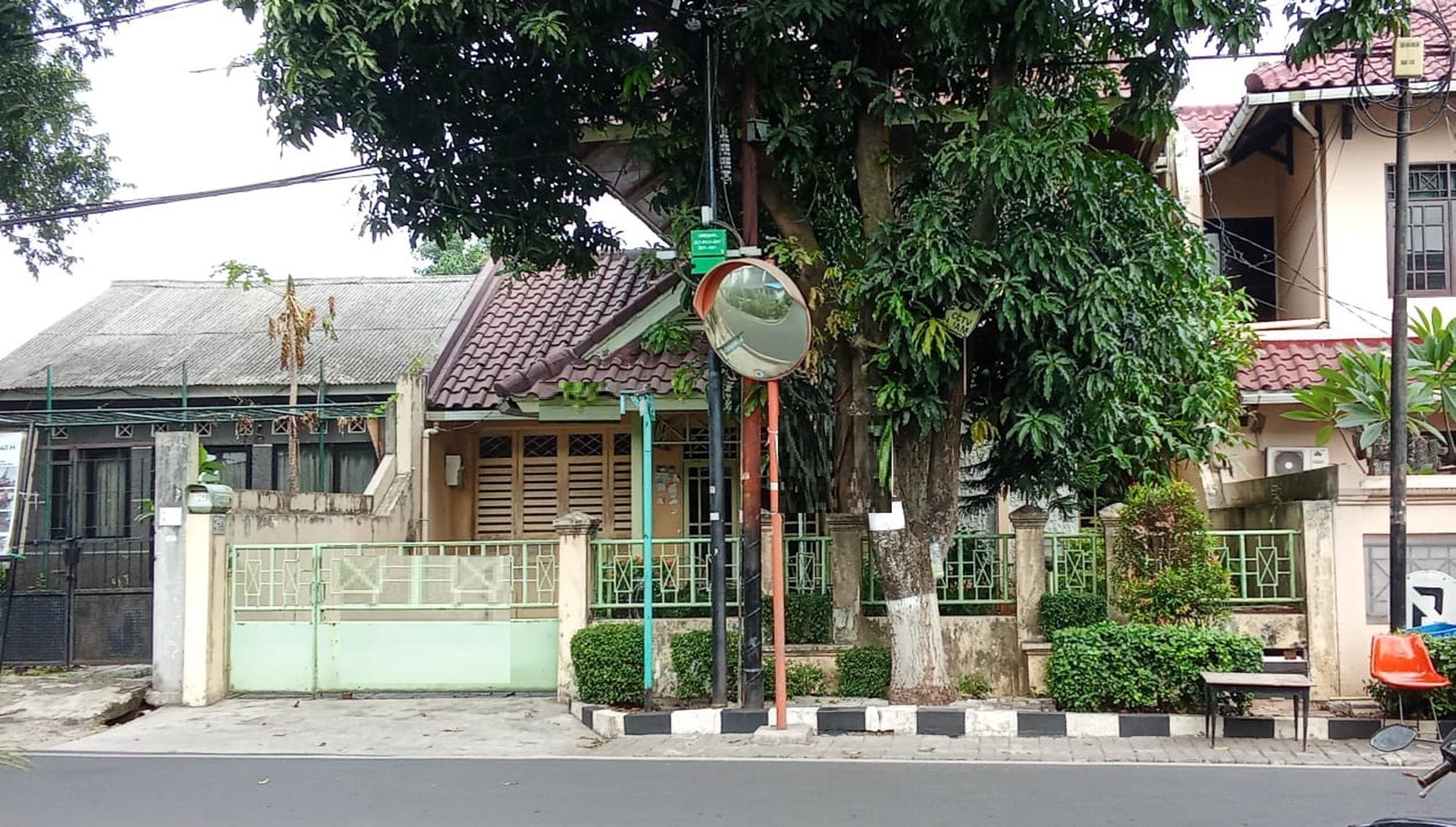 Rumah 2 lantai, Lokasi strategis lokasi strategis di Pesanggrahan