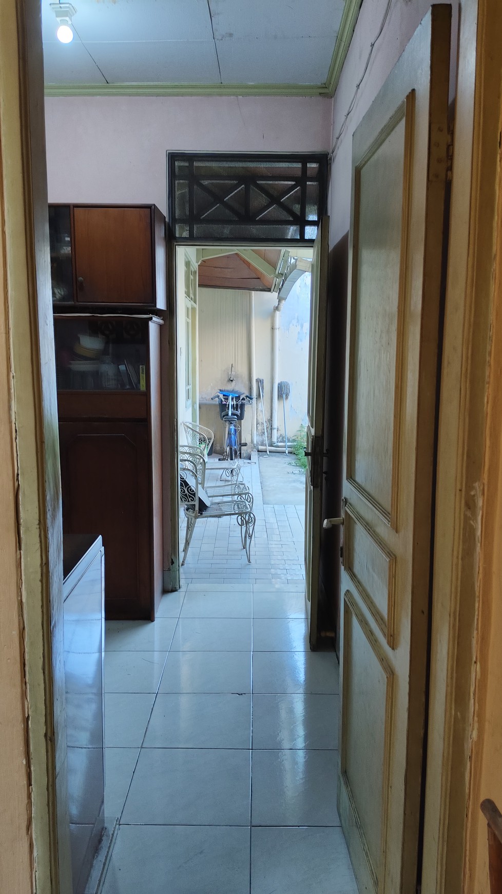 Rumah 2 lantai, Lokasi strategis lokasi strategis di Pesanggrahan