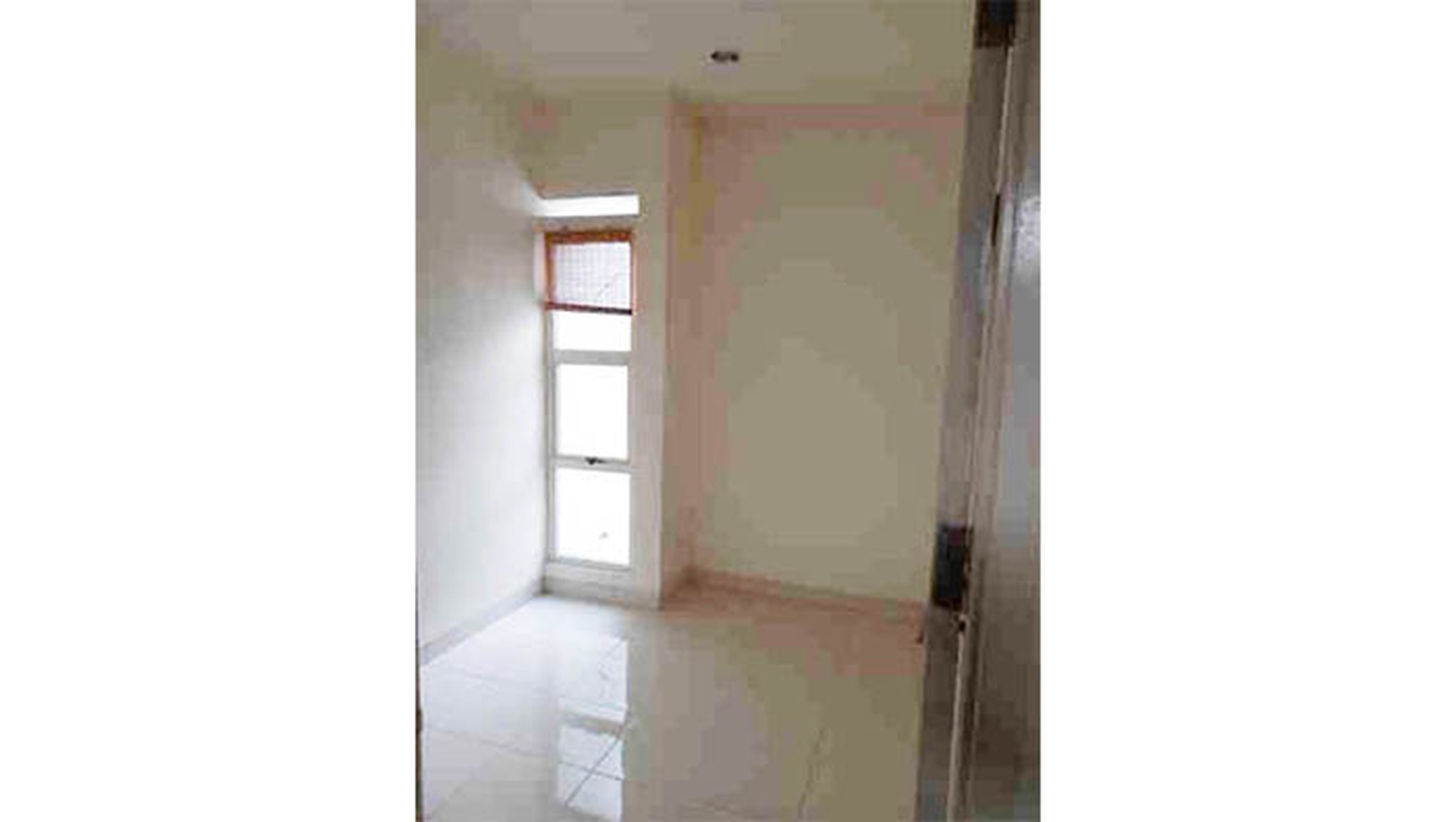 Rumah Gading Serpong Cluster Darwin Timur