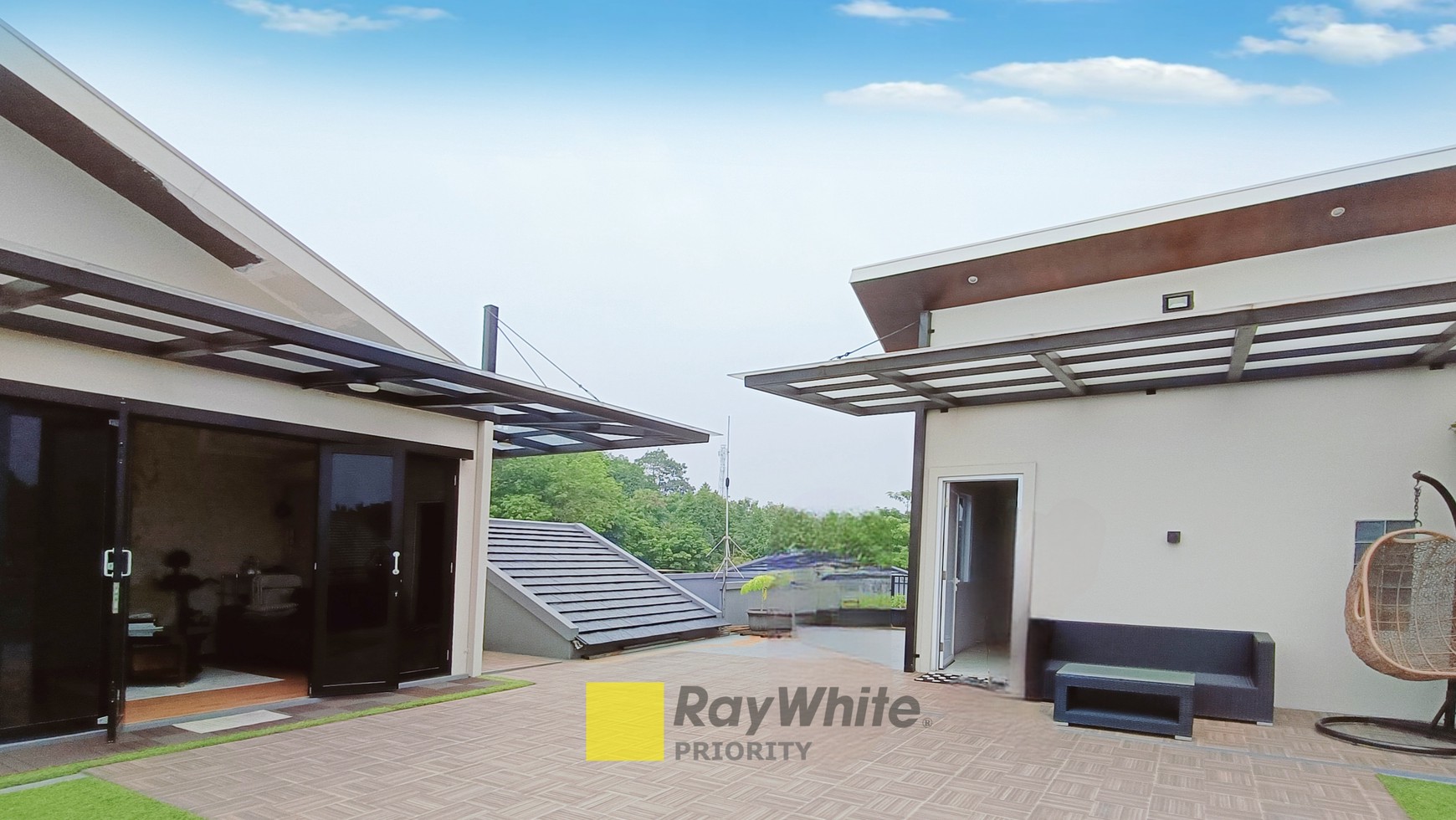 RUMAH MEWAH MINIMALIS MODERN DENGAN ROOFTOP ESTETIK DI CLUSTER MENTENG, BINTARO JAYA
