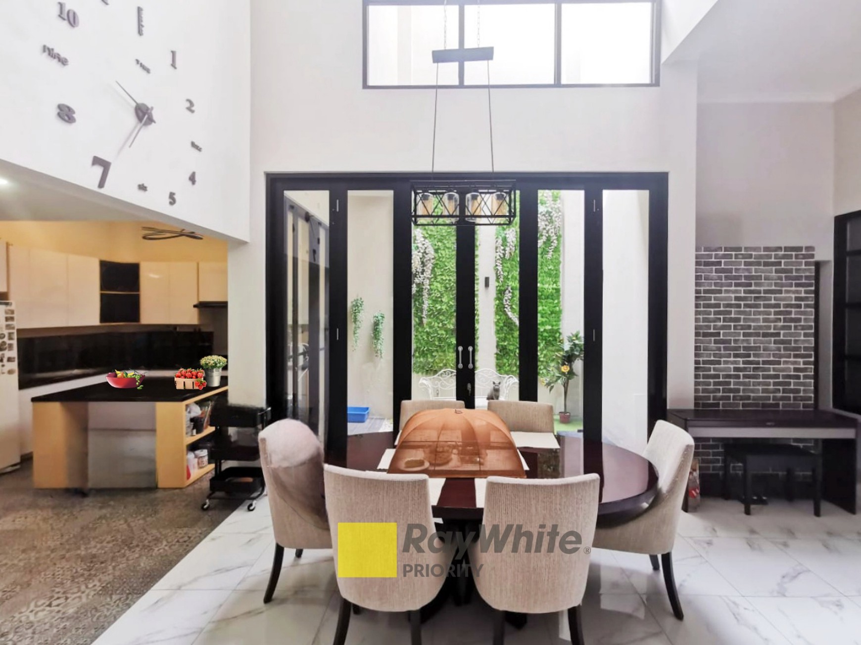 RUMAH MEWAH MINIMALIS MODERN DENGAN ROOFTOP ESTETIK DI CLUSTER MENTENG, BINTARO JAYA