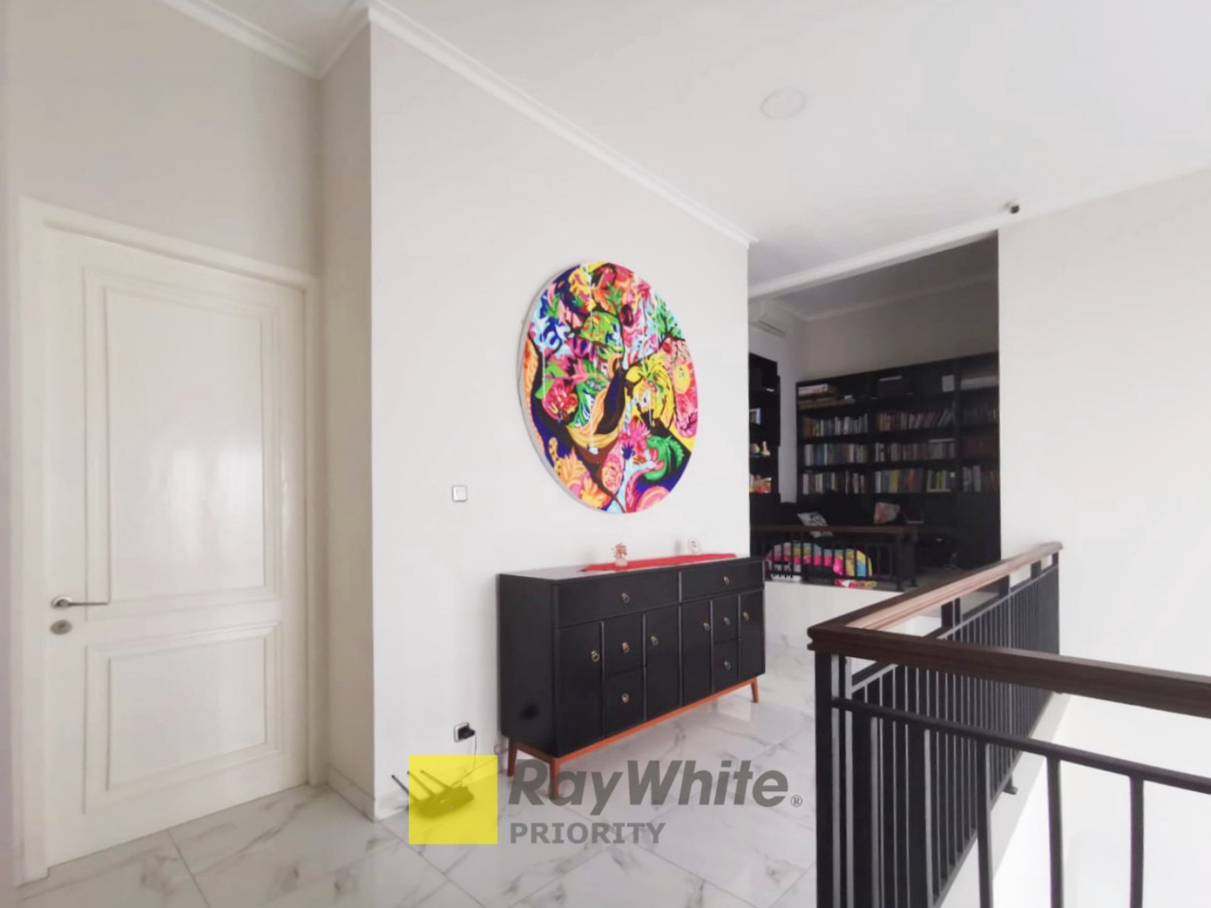 RUMAH MEWAH MINIMALIS MODERN DENGAN ROOFTOP ESTETIK DI CLUSTER MENTENG, BINTARO JAYA