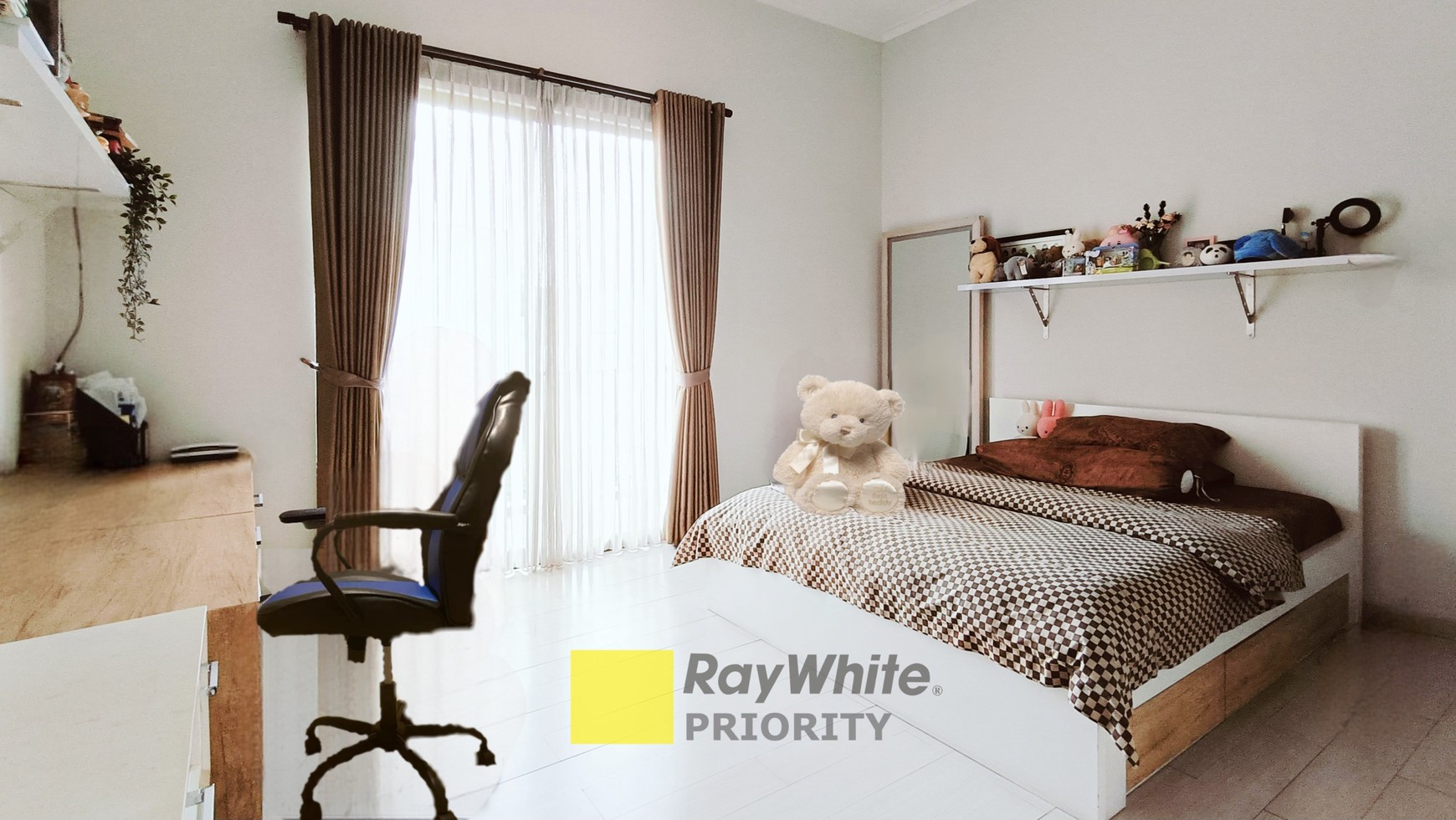 RUMAH MEWAH MINIMALIS MODERN DENGAN ROOFTOP ESTETIK DI CLUSTER MENTENG, BINTARO JAYA
