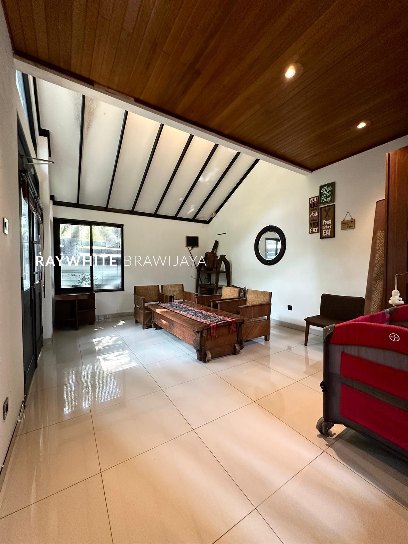 Rumah Siap Huni Dalam Kompleks Bona Indah Lebak Bulus