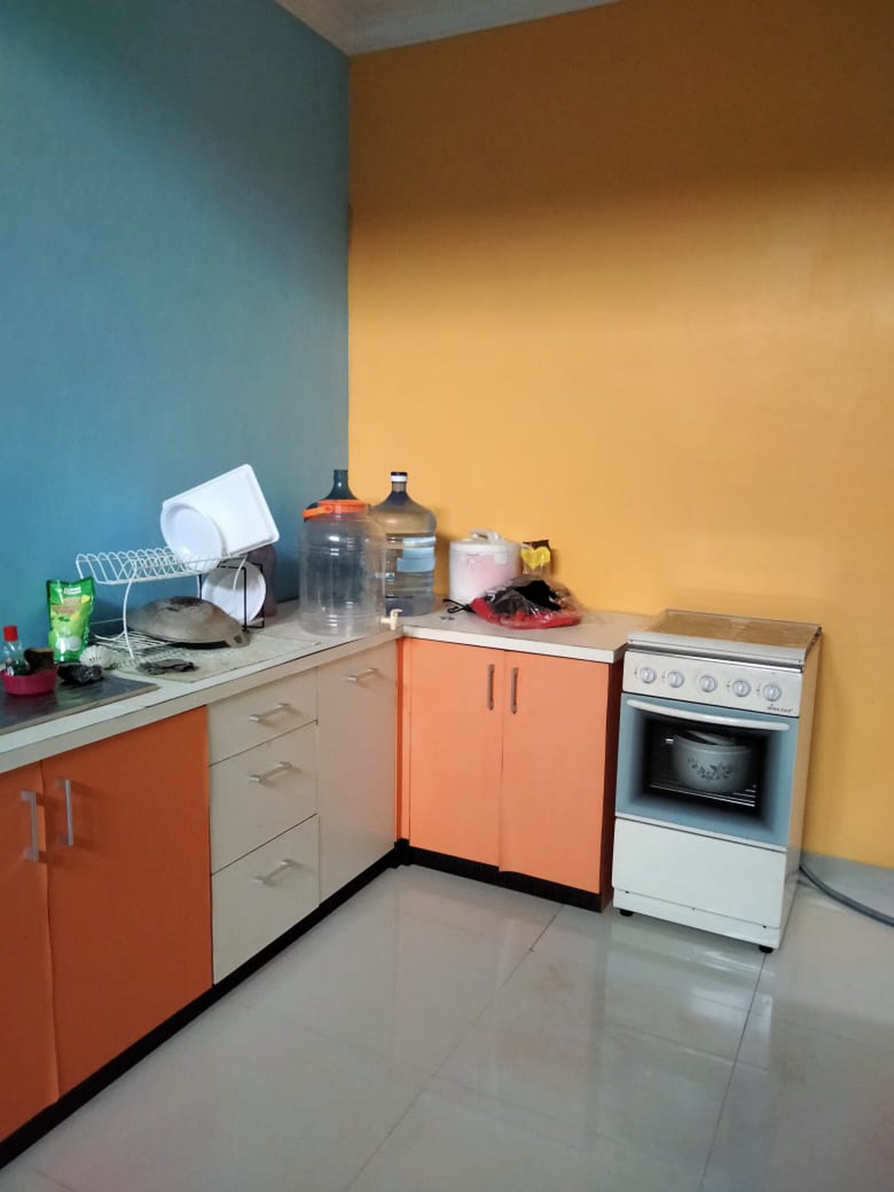 Cipayung raya dekat pertanian rumah 1 lantai dalam komplek jalan utama