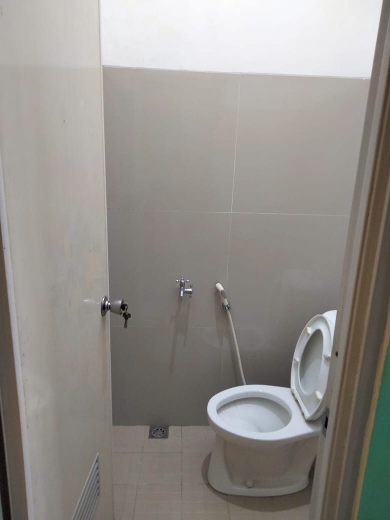 Cipayung raya dekat pertanian rumah 1 lantai dalam komplek jalan utama