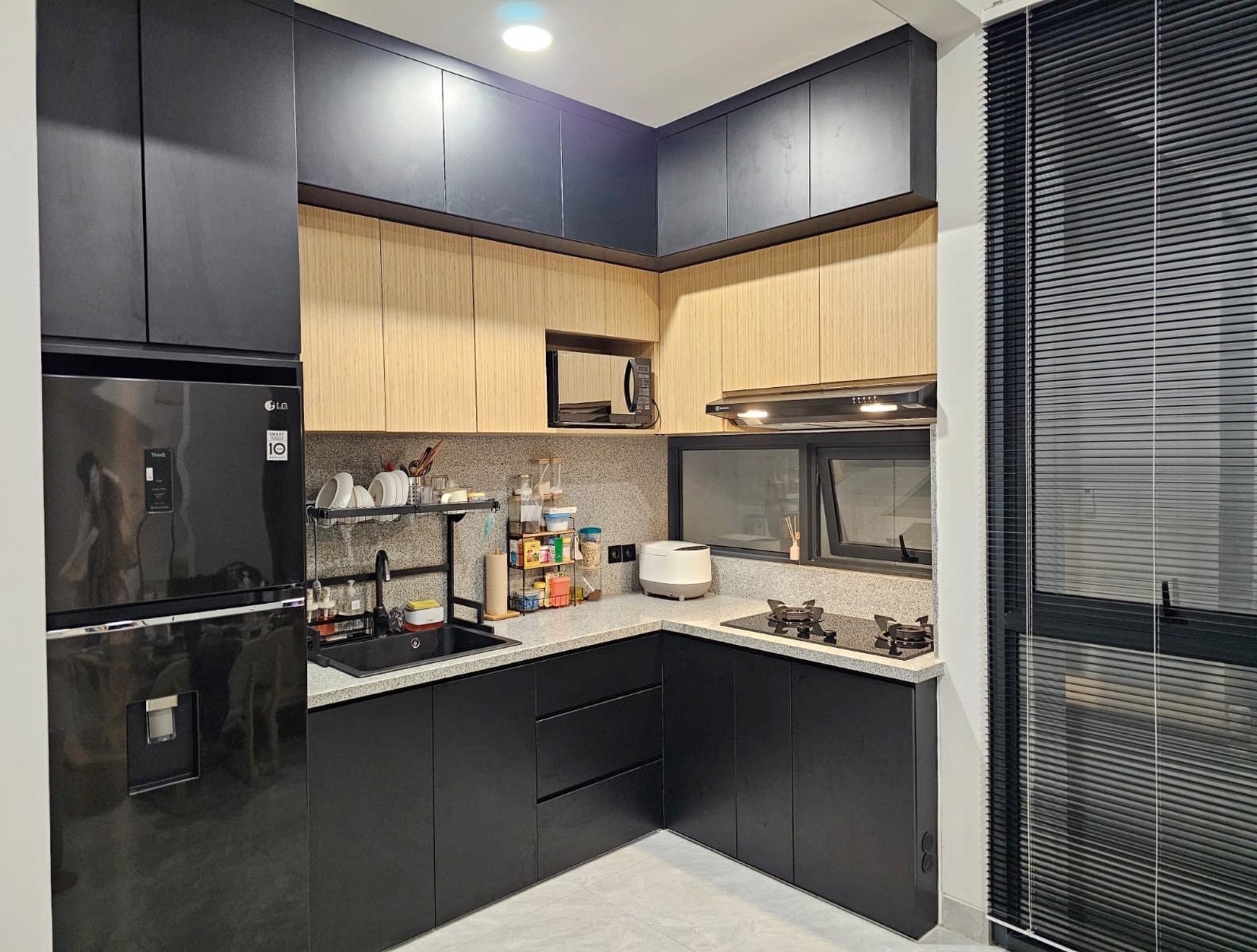 Rumah Cantik 3 Lantai di Greenwich BSD City