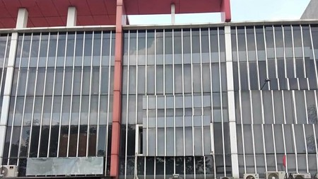 Ruko bagus, cocok untuk usaha maupun office&#x2026;. lokasi  strategis di Bintaro.