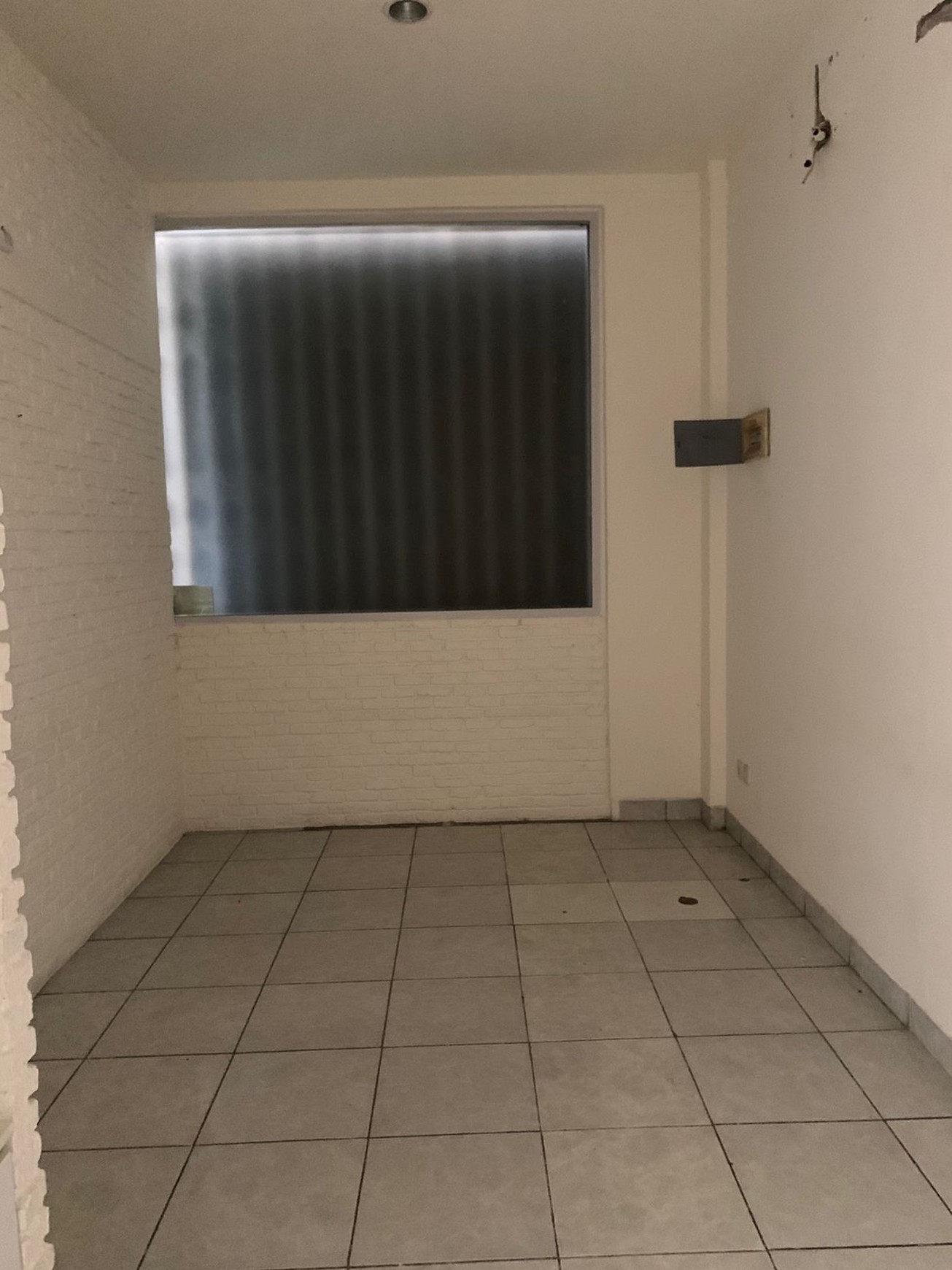 Ruko bagus, cocok untuk usaha maupun office&#x2026;. lokasi  strategis di Bintaro.