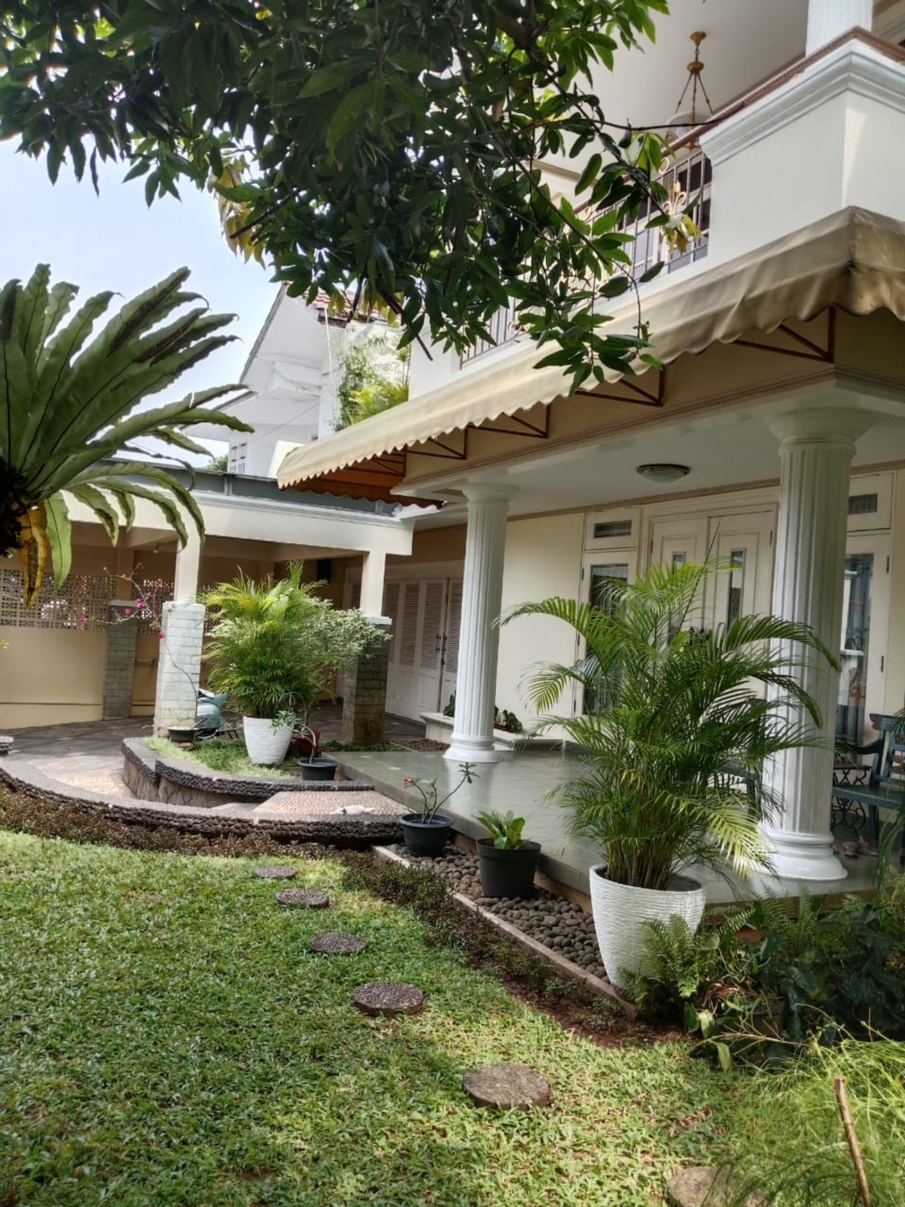 Rumah Hitung Tanah Area Cipete