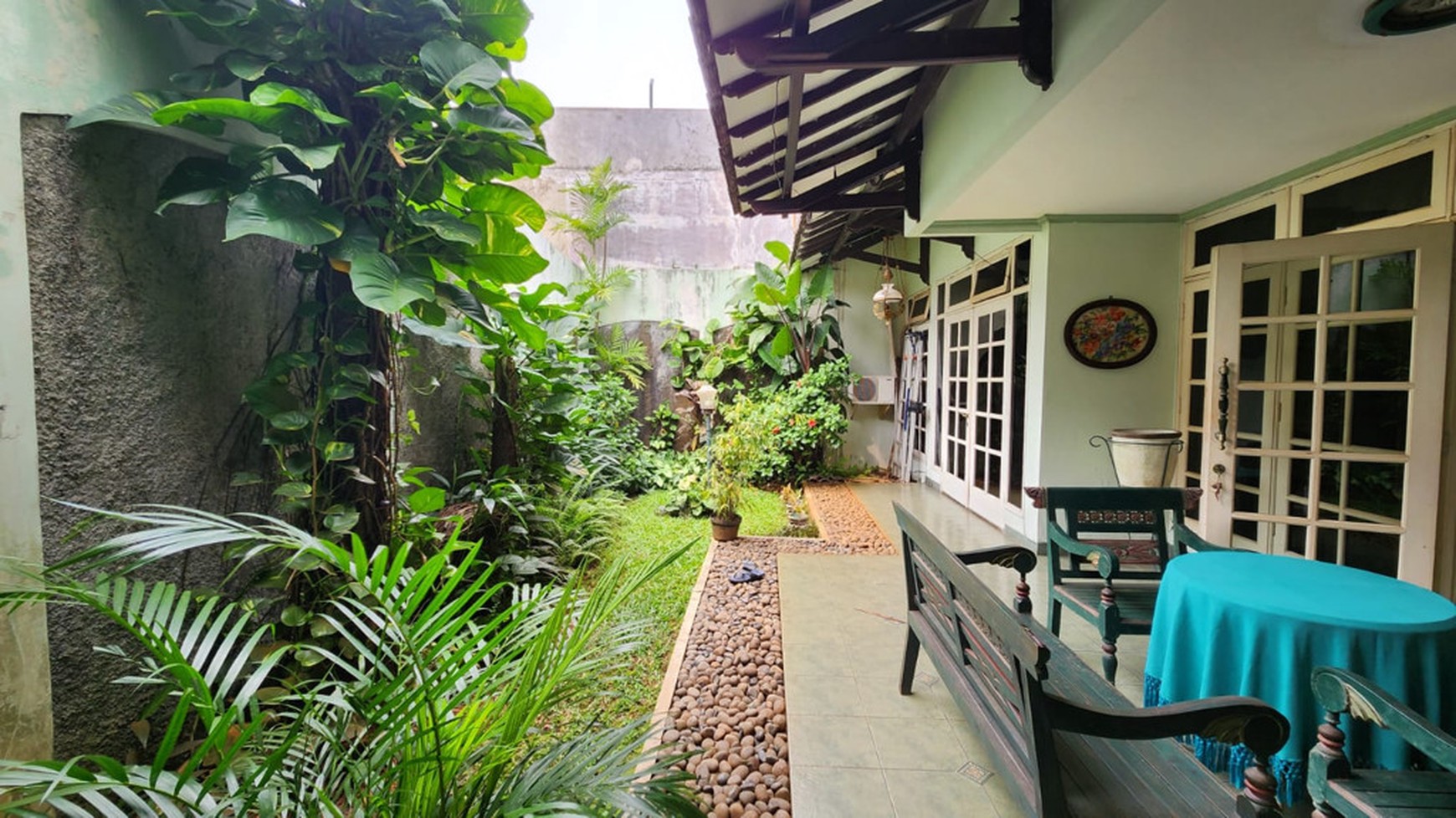 Rumah Hitung Tanah Area Cipete