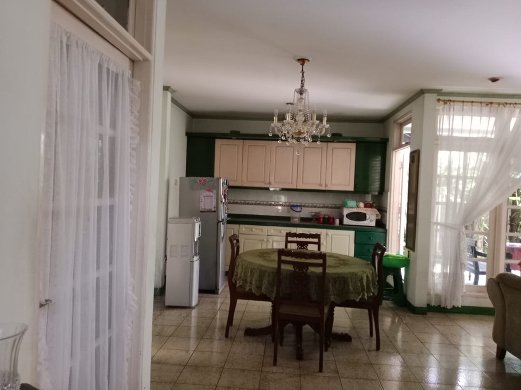 Rumah Hitung Tanah Area Cipete