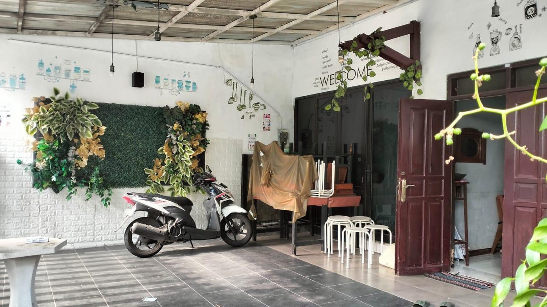 Rumah Hitung Tanah Area Cipete