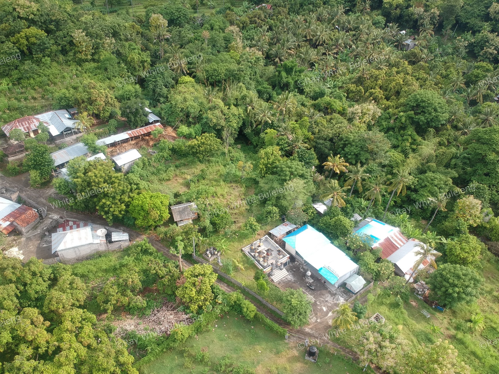 Exclusive Land in a Tranquil Tropical Surrounding