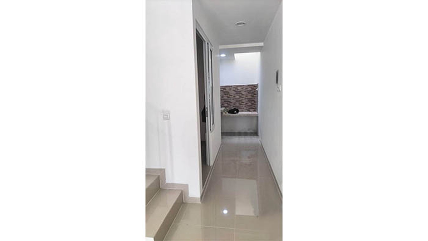 Rumah Baru di Gading Griya Residence, Kelapa Gading