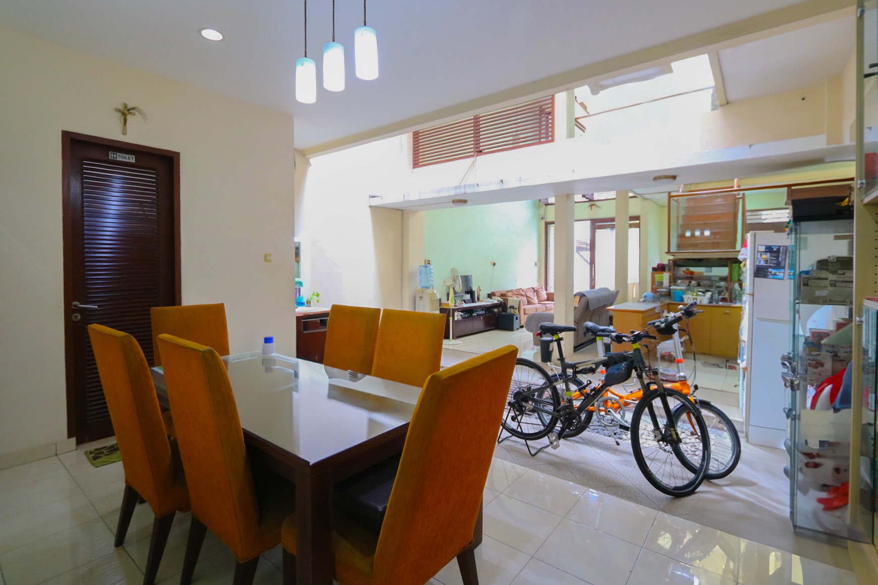 RUMAH SUDAH RENOV, CLUSTER NYAMAN SUMMARECON KELAPA GADING, DEKAT SUNTER, CAKUNG