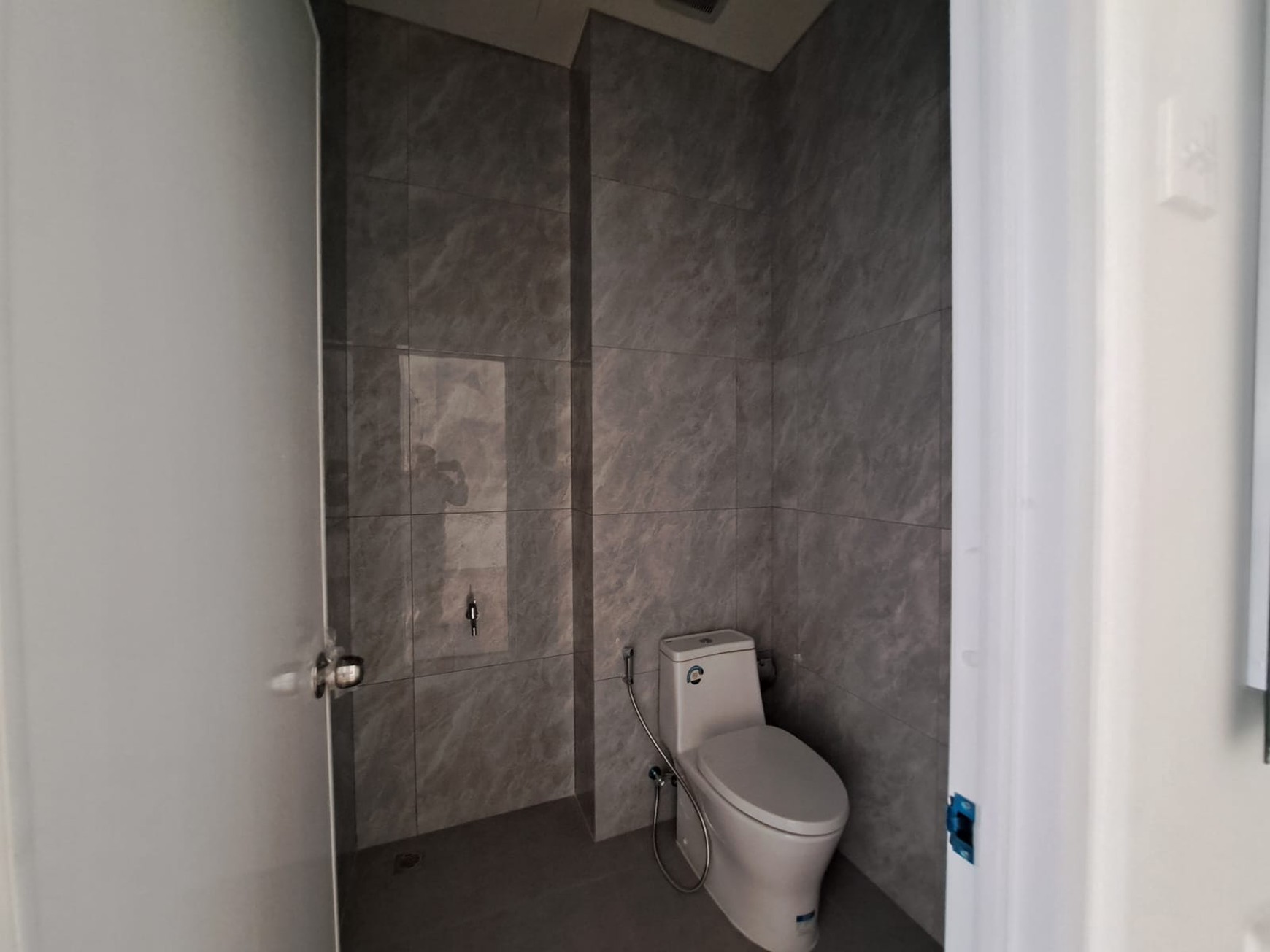 Ruko 3 lantai baru 3 toilet dekat CS Sinarmas Land di The Loop BSD CITY