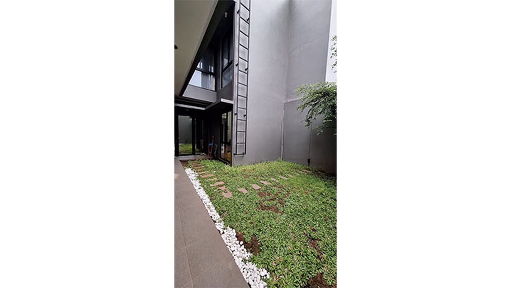 Rumah Perumahan Alam Signature, Sindang Jaya, Tangerang
