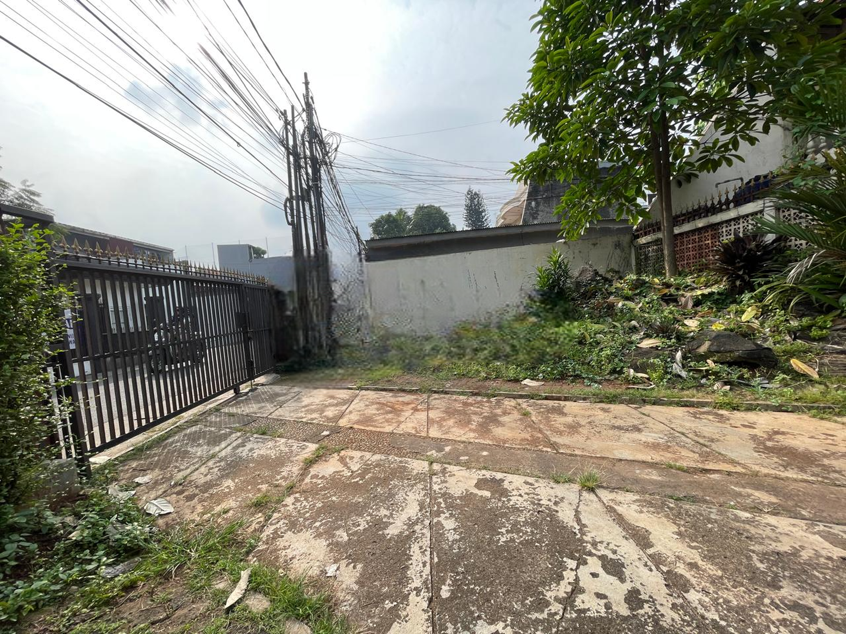 Dijual Hitung Tanah ( ada bangunan) di Pondok Labu, Jakarta Selatan