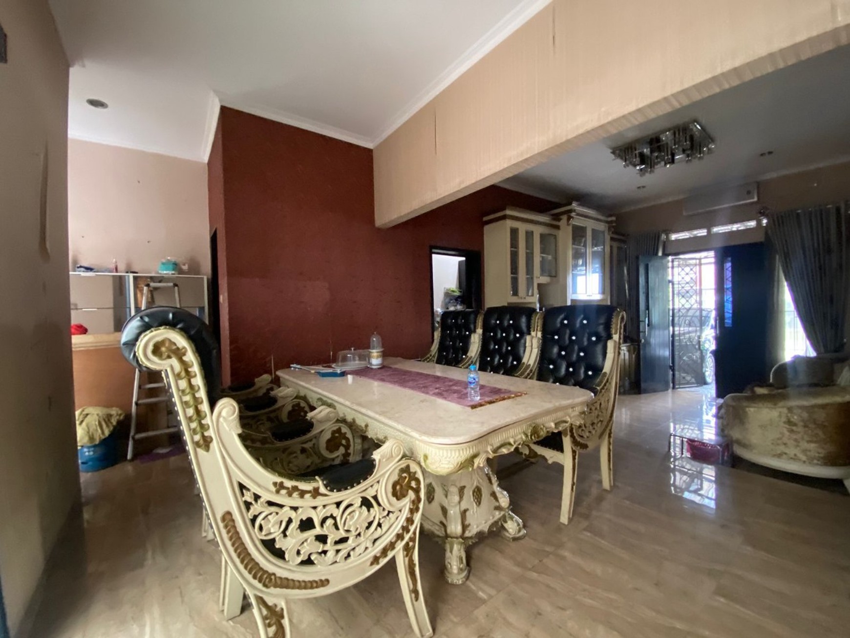 Dijual Rumah di Perumahan Mutiara Sentul Bogor