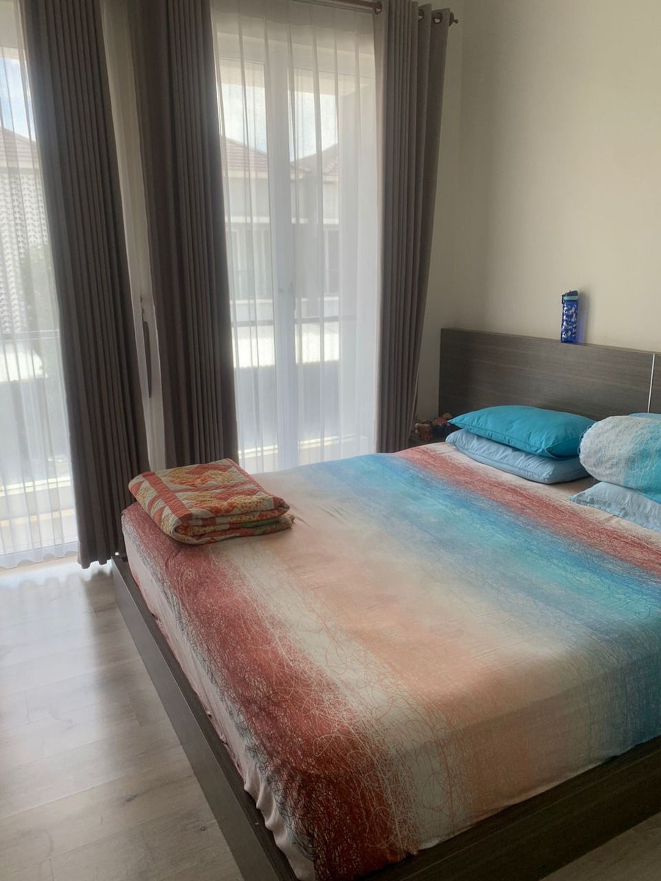 Rumah 2 Lantai Siap Huni Dengan Desain Modern Di Bintaro
