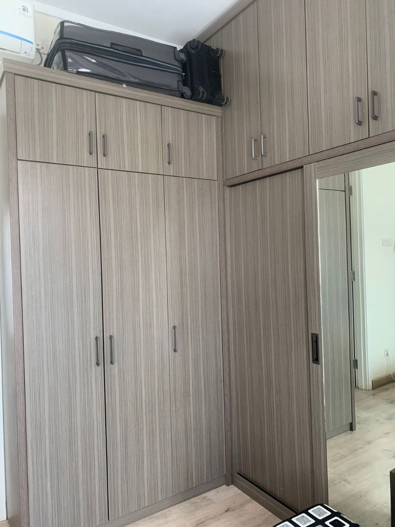 Rumah 2 Lantai Siap Huni Dengan Desain Modern Di Bintaro